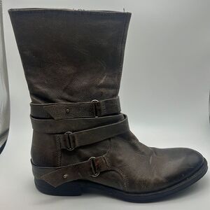 Vera wang Lavender boots‎